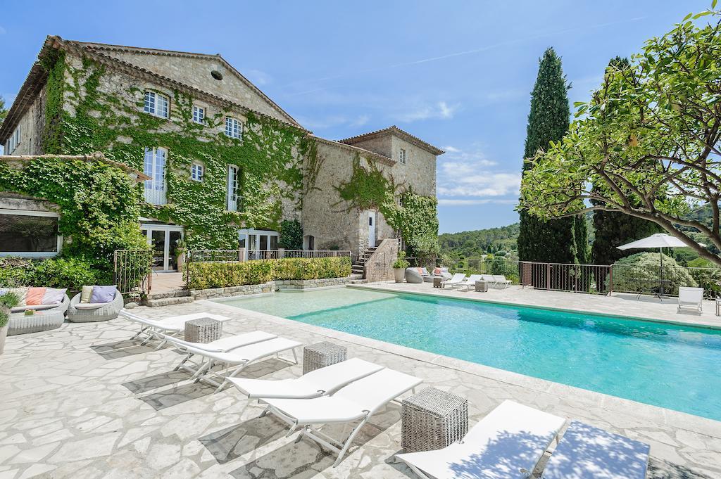 Le Manoir De L'Etang Hotell Mougins Exteriör bild